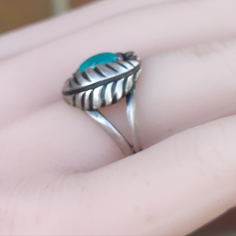 Vintage Sterling Navajo Nellie Pino Turquoise Ring - Picture 6 of 6